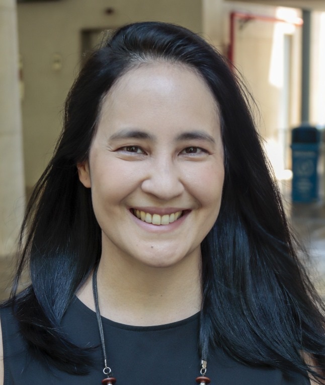 Profa. Renata Narita